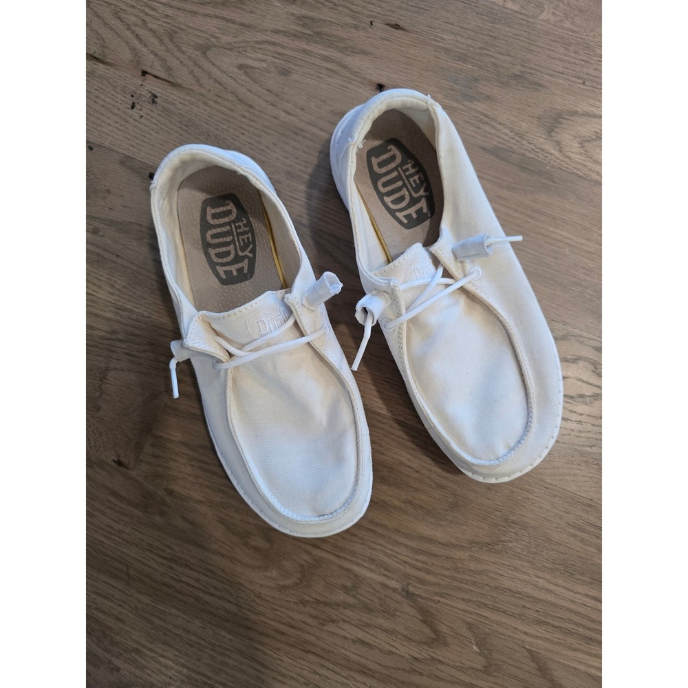 Hey Dude Wendy Slub Canvas White Slip On Loafers Womens Size 6 Boat Shoes